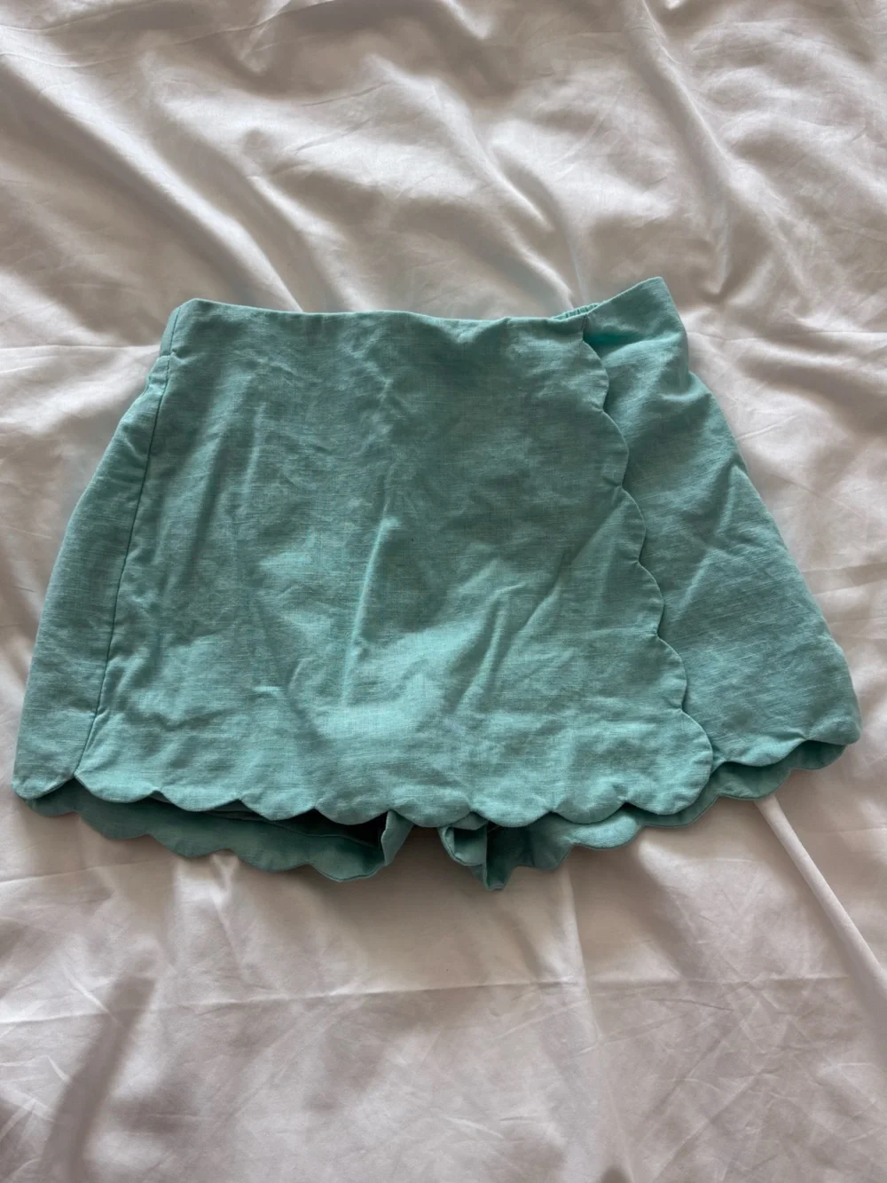 GAP Kids Aqua Blue Skort with Scalloped Hem sz8 NWOT